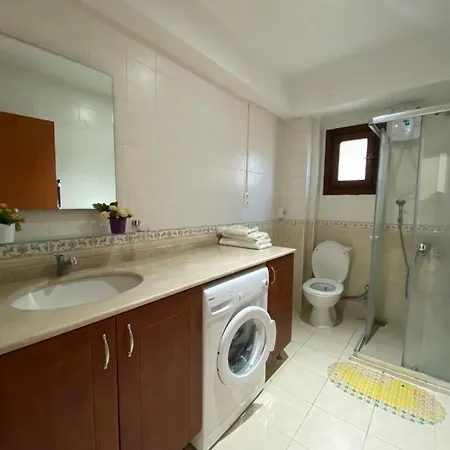 펜션 Lovely House With Shared Pool Surrounded By Nature In Fethiye *